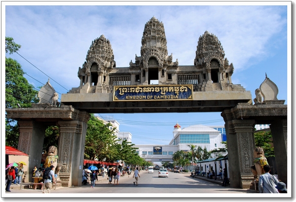 カンボジア 入国とビザ